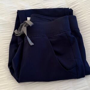 Figs Xxs women’s joggers Technical Collection Pants navy with grey ties